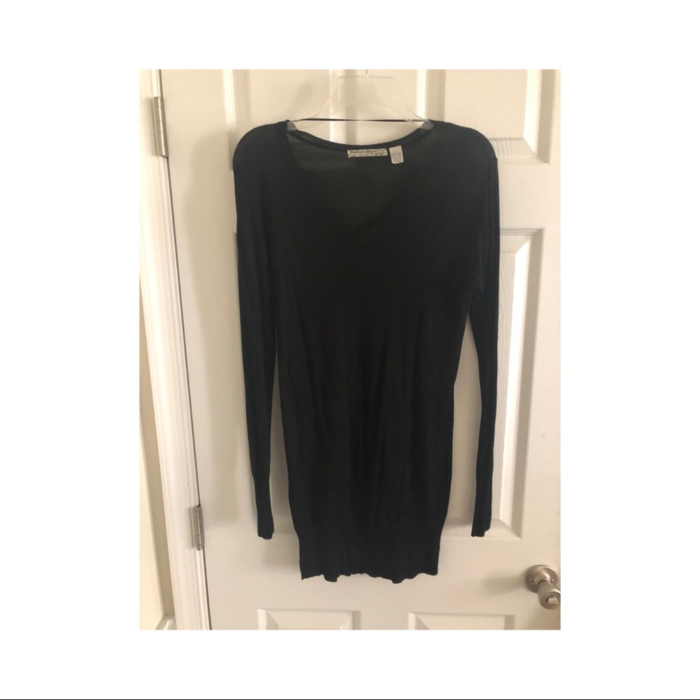 V-neck cardigan